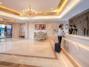 Vienna Hotel Shenzhen Lo Wu Control Point